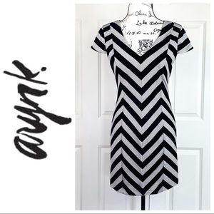 Aryn K Chevron Print Dress